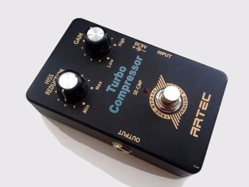 Imagen 2 de 7 de Pedal De Efecto Para Guitarra Artec Se-cmp Turbo Compressor
