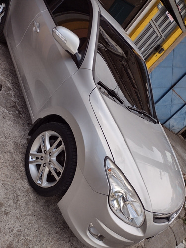 I30