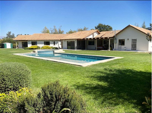 Preciosa Casa En Parcela Venta En Club De Golf Oliveto 4d/5b