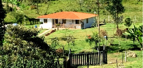 Venta De Finca 2.200 Mt2, A 5 Min. De La Autopista, Juan Xxiii, Guarne