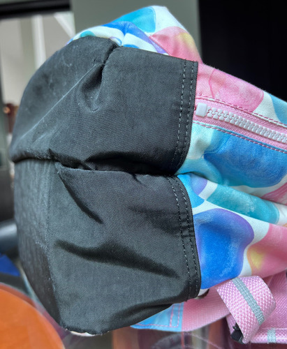 Mochila Kipling Class Room Original Rosa Con Burbujas De Colores Estampado (Usado)