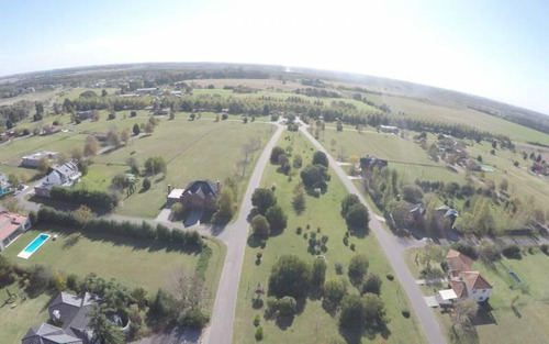 Imagen 6 de 10 de Oportunidad - Lote En Venta En Los Alcanfores - Apto Credito