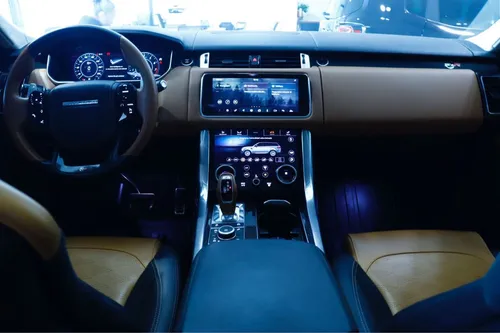 Land Rover Range Rover Sport 5.0l Svr At