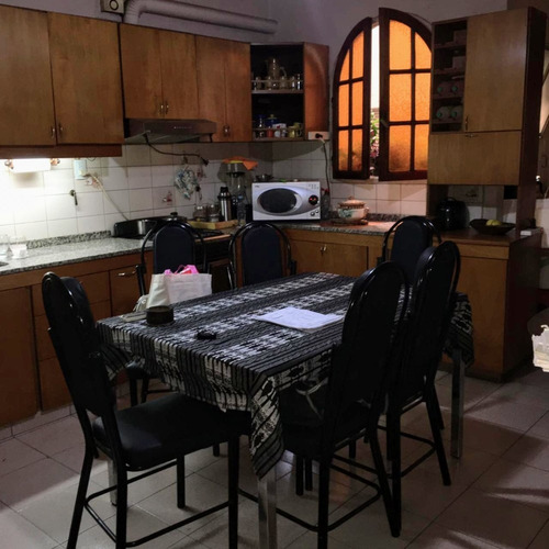 Imagen 3 de 10 de Venta Departamento 3 Dormitorios Cochera Centro