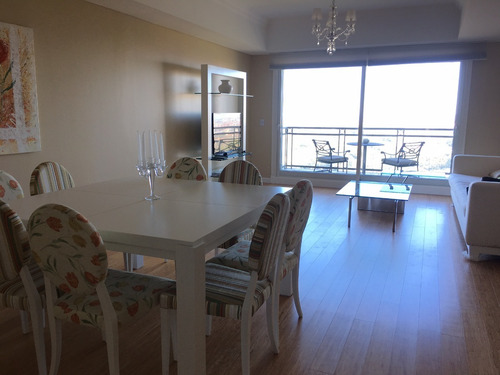 Imagen 2 de 12 de Venta Departamento Piso Alto En Chateau, Excelente Vista