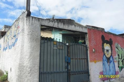 Imagem 3 de 6 de Terreno Com Casa + Salao Comercial - Ven400