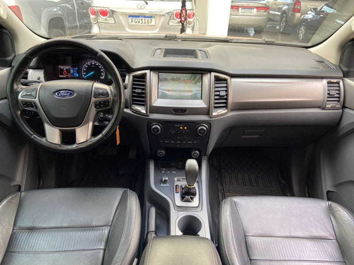 Imagem 13 de 15 de Ford Ranger 3.2 Limited 4x4 Cd 20v Diesel 4p Aut 2017