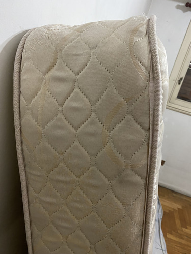Colchón Piero Línea Resortes Coral Exclusivo Usado Beige (Usado)