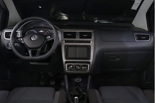 Volkswagen Fox Connect 1.6 Flex 8V 5p
