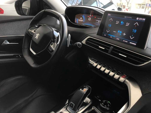 Peugeot 5008 2019 1.6 Allure