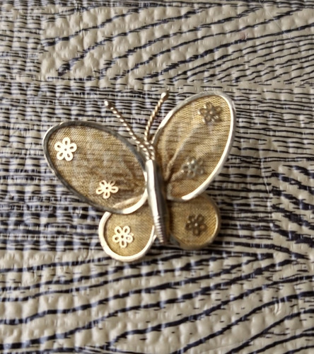 Prendedor Broche Mariposa Dorada Con Apliques