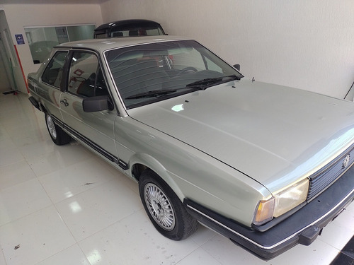 Imagem 2 de 13 de Vw Santana 85