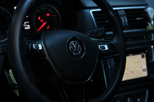 Volkswagen Suran Cross