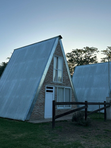 Complejo De Cabañas En Castilla Chacabuco