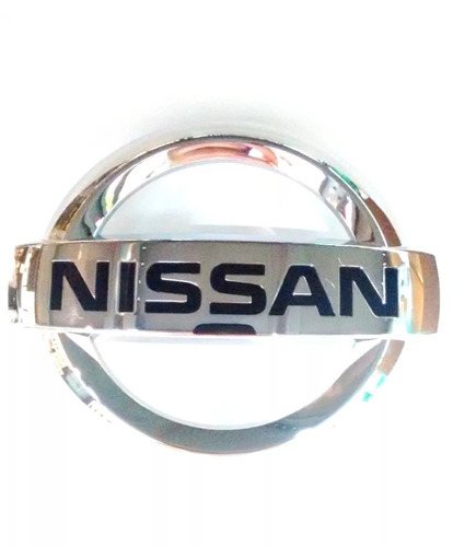 Emblema Da Grade Dianteira Nissan Versa 2015 Em Diante 