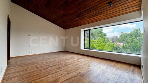 Casa En Renta En Condominio En Tecamachalco Totalmente Remodelada