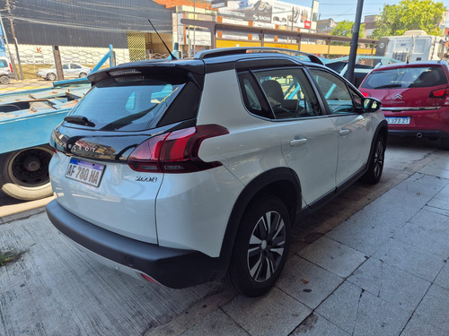 Peugeot 2008 1.6 Feline