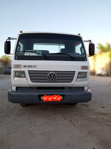 Caminhão Plataforma Guincho Volkswagen 9-150e