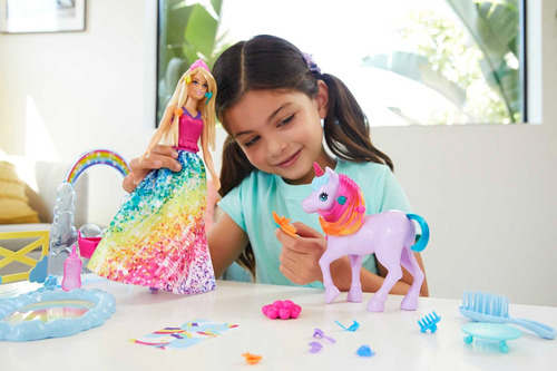 Barbie Fantasía Set De Juego Muñeca Con Pony Arcoíris