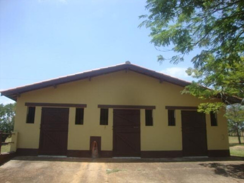 Imagem 21 de 22 de Fazenda 80 Alqueires, Rica Em Água Com Riacho, Aproveitamento De 85% Para Plantio, Estruturada Para Pecuária, Casa Sede E Funcionarios, Curral, Galpão - Fa00248 - 70737151