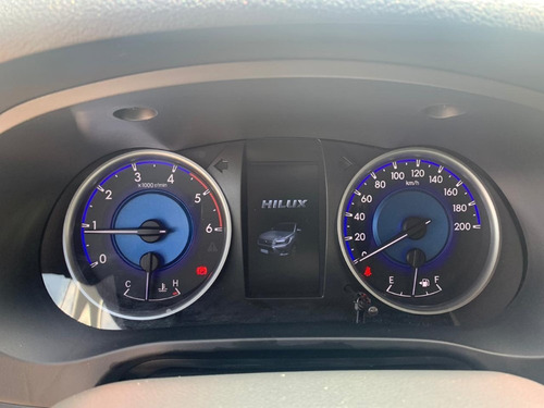 Toyota Hilux Cd Srx 2.8 (a4fd) 16/17 - Top - Com 55.000 Kms!
