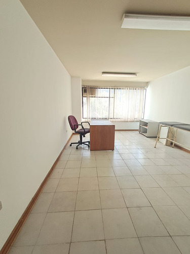 Arriendo Oficina Para Consulta Medica Central
