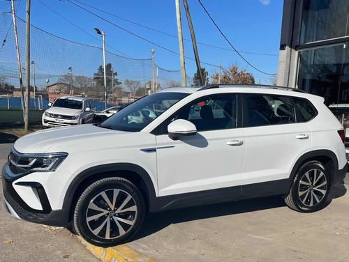 Imagen 3 de 13 de Volkswagen Taos 2022 1.4 250 Tsi Highline
