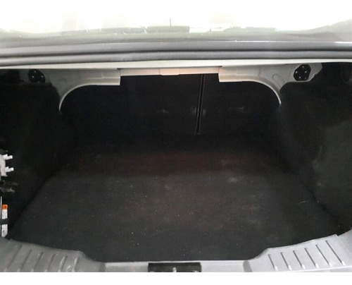 Ford Focus 2.0 TITANIUM SEDAN 16V FLEX 4P AUTOMÁTICO