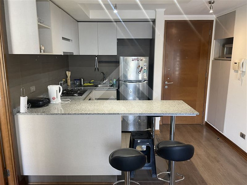 Departamento En Venta De 2 Dorm. En Viña Del Mar