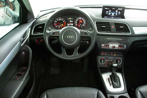 Imagem 8 de 15 de Audi Q3 2.0 Tfsi Ambiente Quat. 170/180cv S-tronic 5p 2016