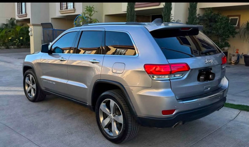 Jeep Grand Cherokee 3.6 Limited Lujo 4x2 Mt