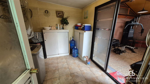 Casa En Venta De 5 Dormitorios Y 4 Baños En Comuna De Maipú