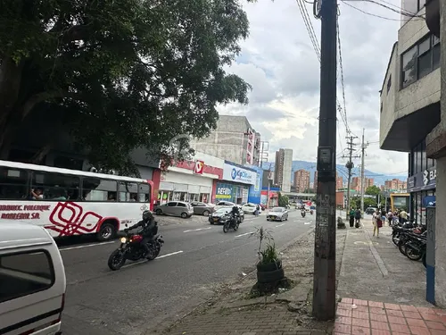 Local En Arriendo En Restrepo. Cod A776091