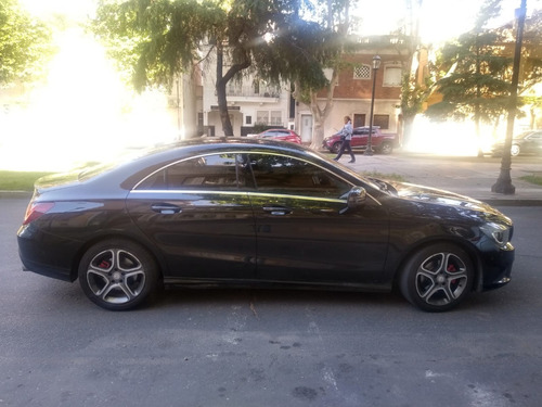 Imagen 4 de 8 de Mercedes Benz Cla 2014