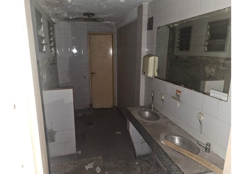 Local En Alquiler Apto Gastonomia 270 M2 En Microcentro