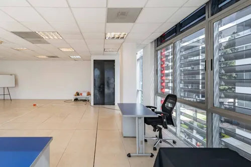 Oficina En Arriendo/venta En Chicó Reservado. Cod A23331