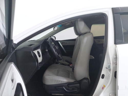 Imagem 10 de 15 de 149038 - Toyota Corolla 2019 Com Garantia