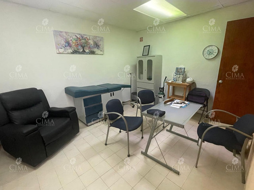 Venta Local En Lomas Tetela, Cuernavaca - V331