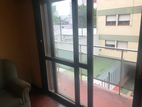 9 De Julio 4200 Balcon Saliente Cochera
