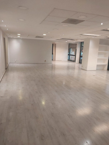 Oficina Acondicionada 400m2 Antara Polanco
