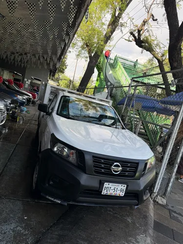Nissan NP300 2.5 Chasis Cabina Dh Aa Pack Seg Mt