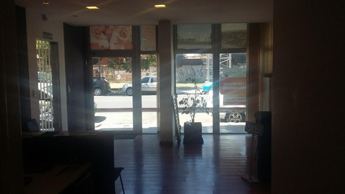 Imagen 4 de 9 de Salón Comercial 285 M2 Bo. Cofico
