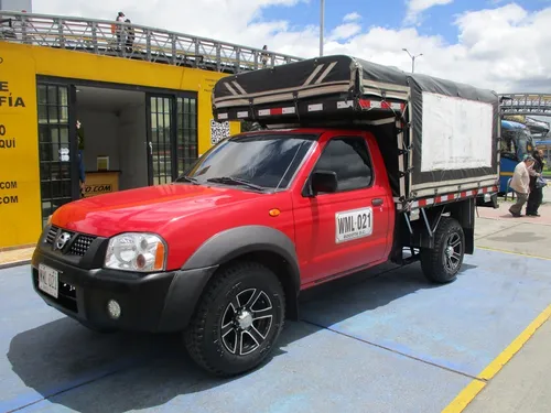 Nissan Frontier D22/np300 Estacas 4x2 2400cc Mt Aa