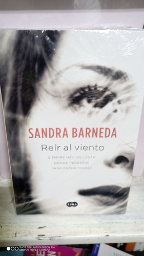 Libro Reír Al Viento. Sandra Barneda