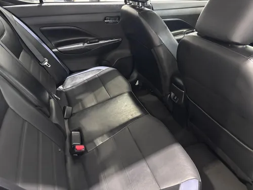 Nissan Versa 1.6 Advance Cvt