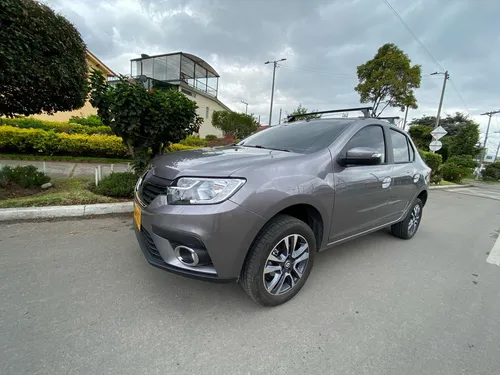 Renault Logan 1.6 Intens Aut