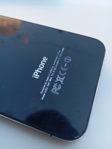 Iphone 4 (leer) Negro (Usado)