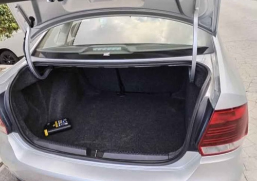 Volkswagen Vento 1.6 Starline Mt