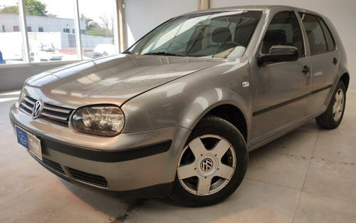 Volkswagen Golf 1.6 Comfortline