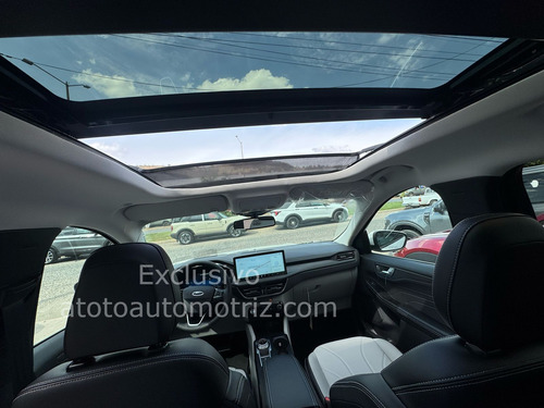 Ford Escape Platinum